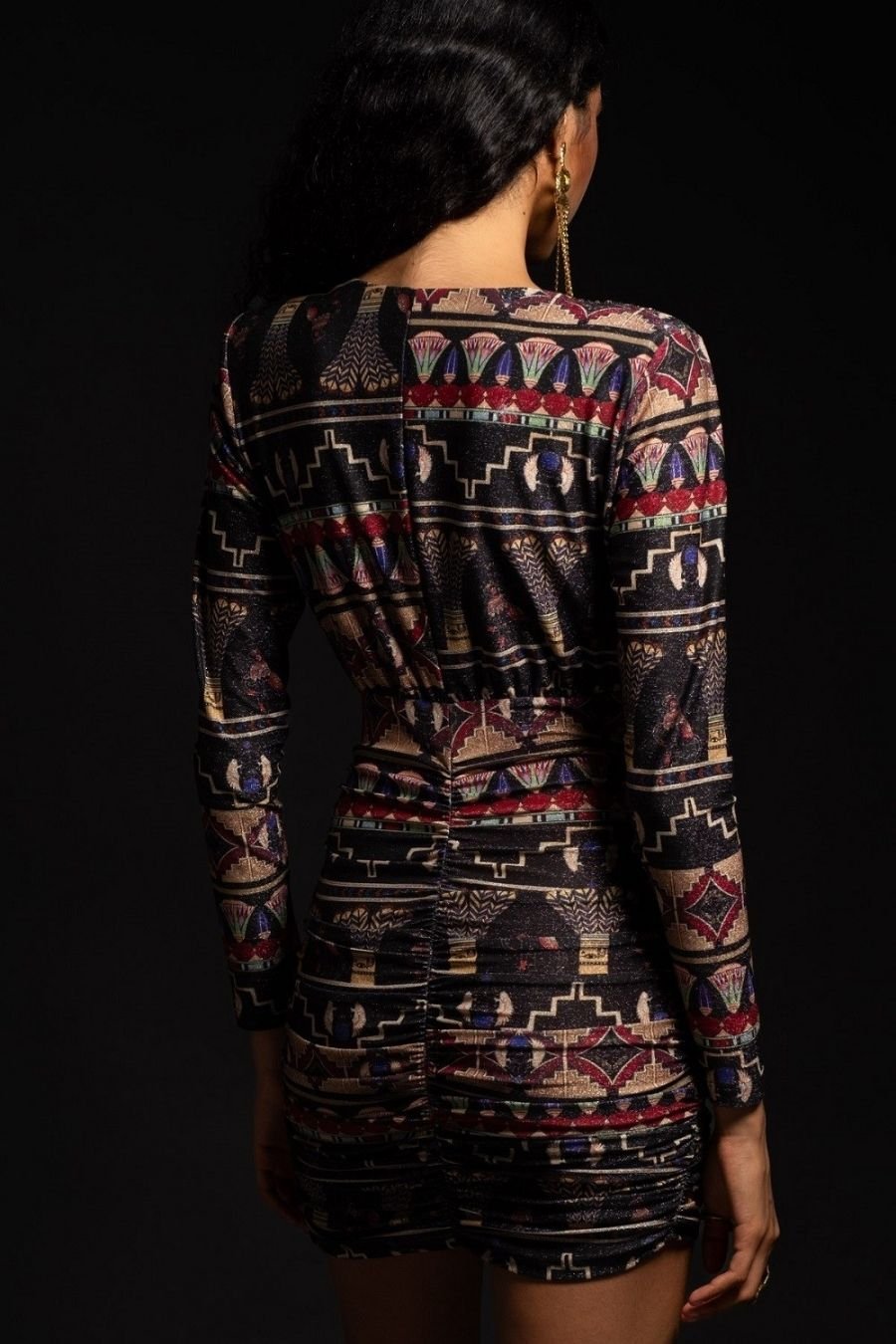 Μίνι φόρεμα Peace + Chaos με μεταλλικό tribal print, εφέ wrap και βαθύ ντεκολτέ - εικόνα πίσω όψης