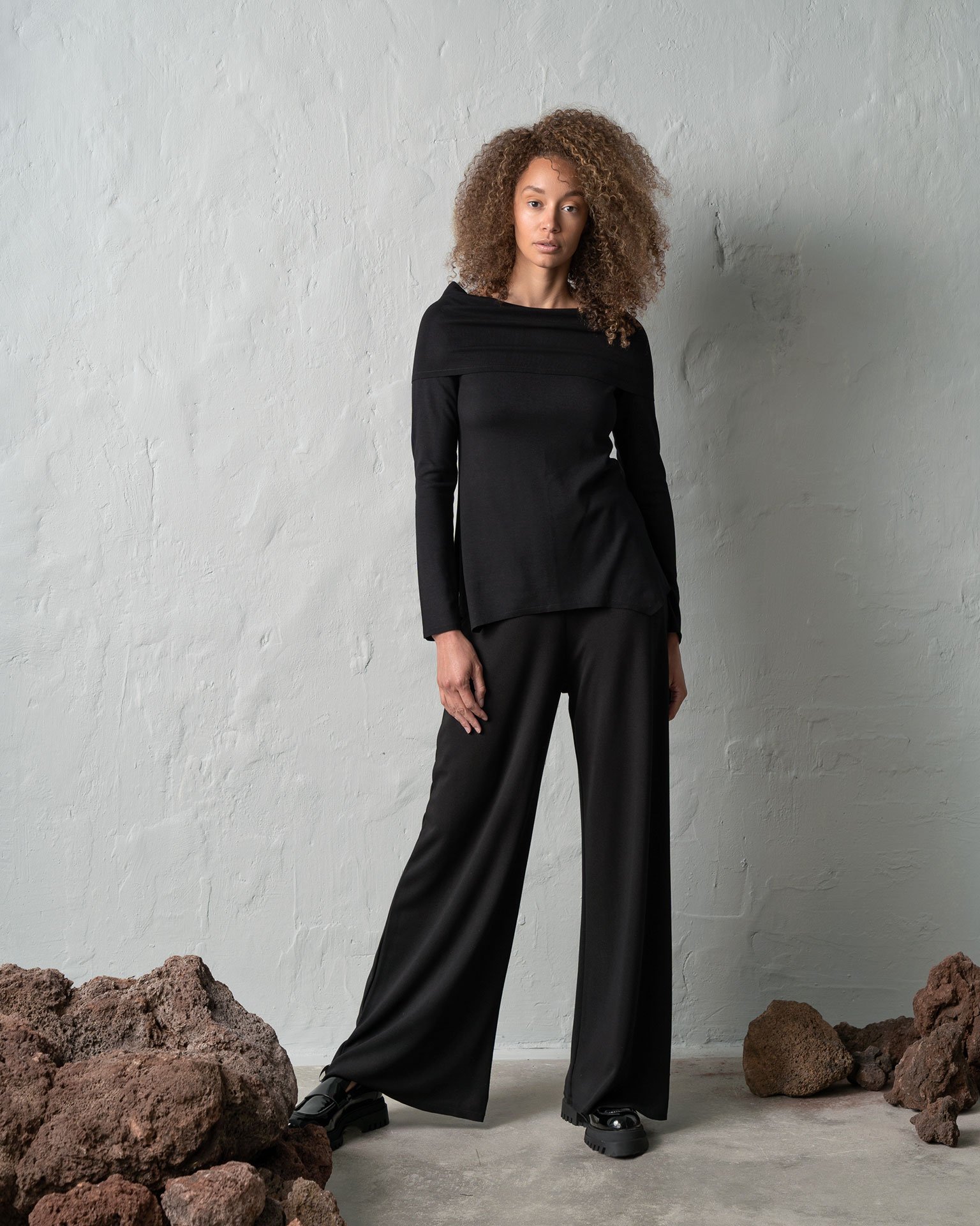 HOLIDAY ΜΠΛΟΥΖΑ