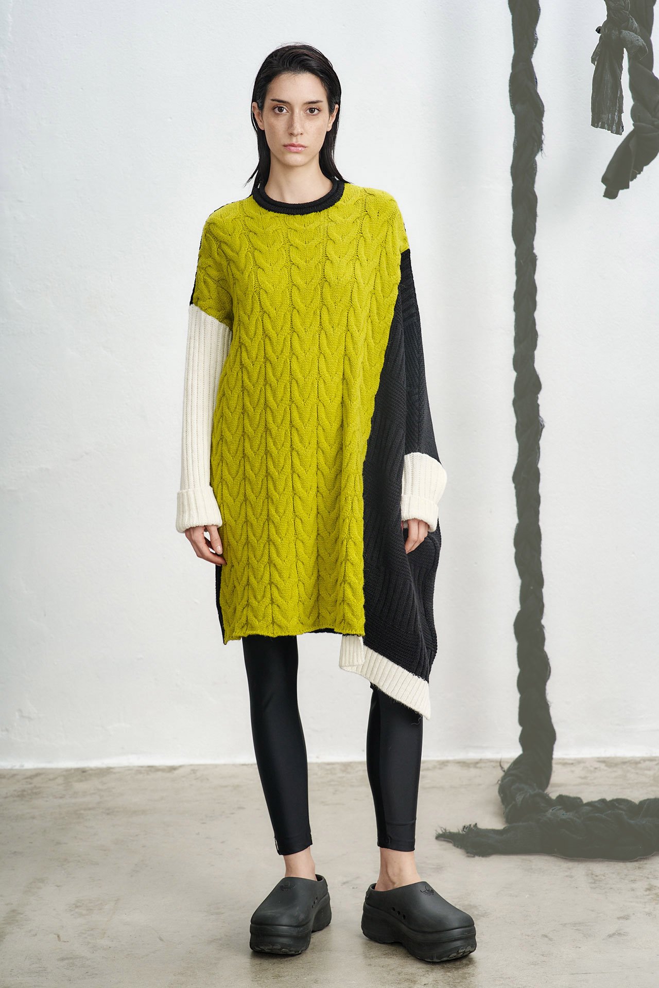 CYTHEREIA ΦΟΡΕΜΑ