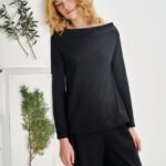 MYRTO ΜΠΛΟΥΖΑ