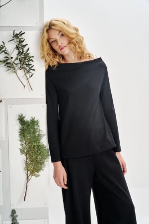 MYRTO ΜΠΛΟΥΖΑ