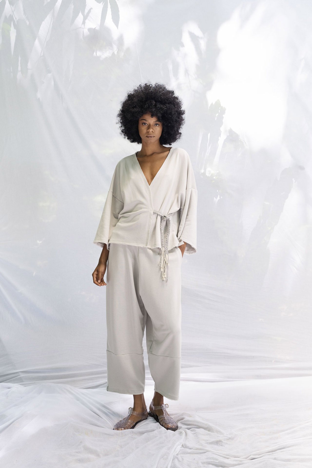 CAY ΠΑΝΤΕΛΟΝΙ