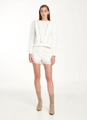 Shorts In White Crepe