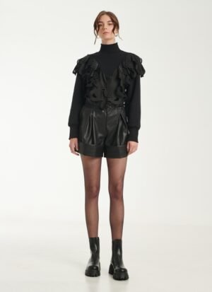 Wide-Leg Shorts In Black