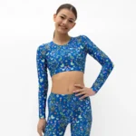 Μακρυμάνικο Τοπ με στρογγυλή λαιμόκοψη και κλειστή πλάτη