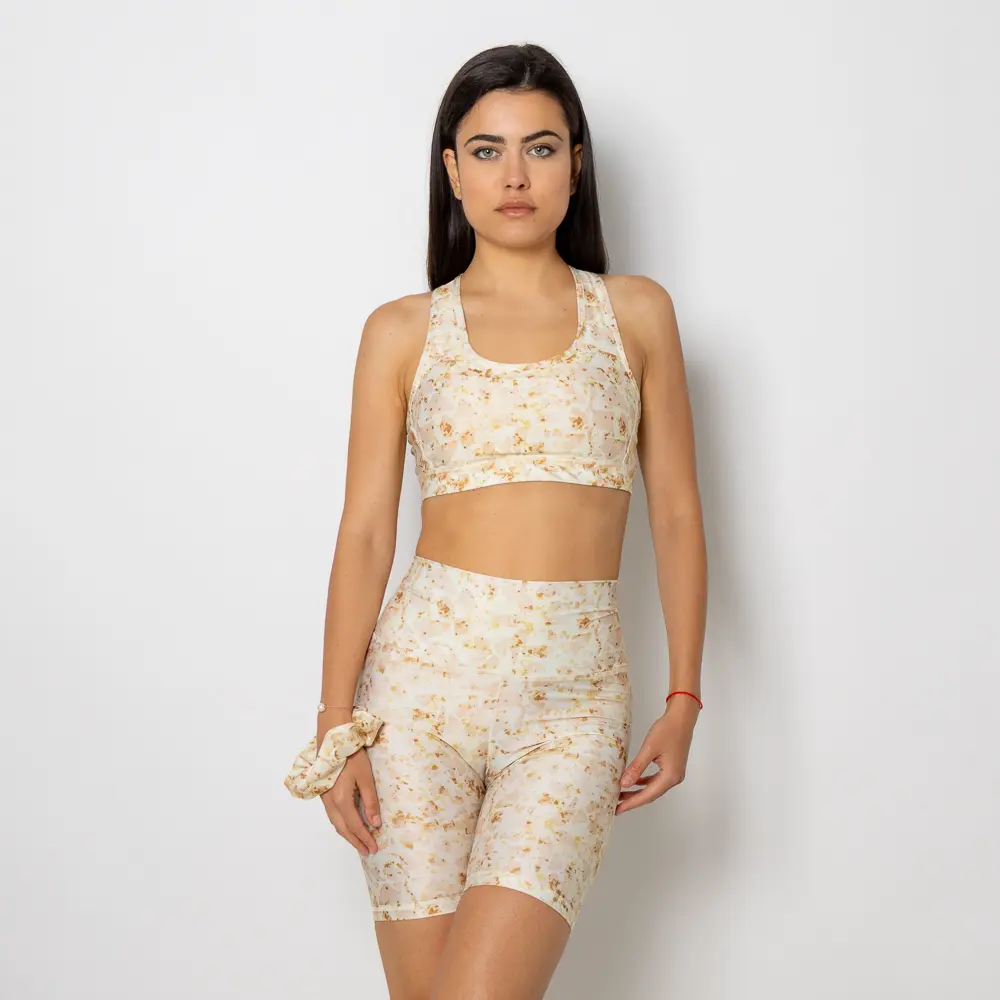 σαν το έδαφος που περπάτησες για να βρεις τη δική σου ισορροπία.Φόρεσέ το όταν θέλεις να νιώσεις grounded