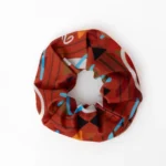 Κοκαλάκι για τα μαλλιά σε print Glow. *Ανακυκλώσιμο υλικό