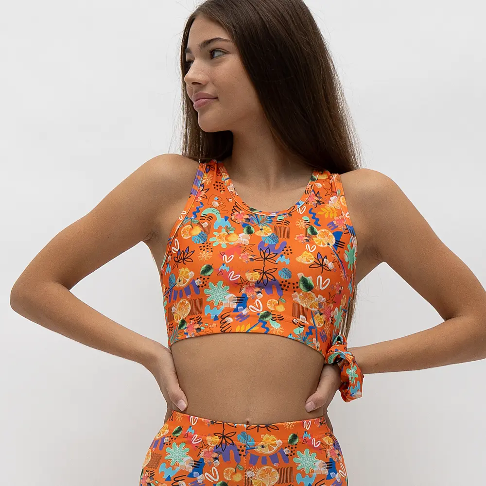 Τοπ με στρογγυλή λαιμόκοψη και αθλητική πλάτη