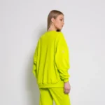 σχεδιασμένο για να εκπέμπει δύναμη και φωτεινότητα. Με minimal αλλά χαρακτηριστικό χαρακτήρα