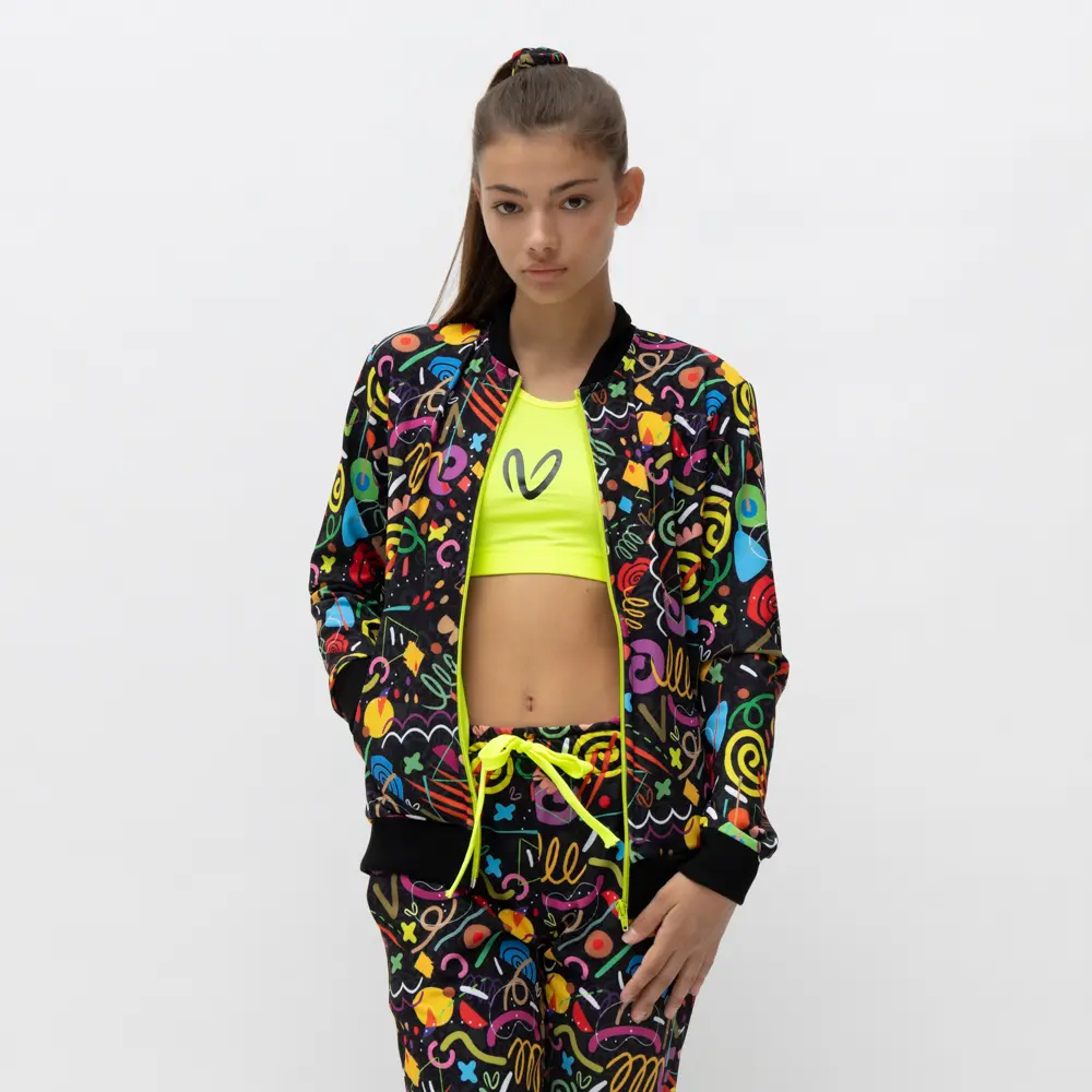 12% ελαστίνη Σημείωση: Το μοντέλο της φωτογραφίας είναι 15 χρονών και φοράει Μέγεθος: S