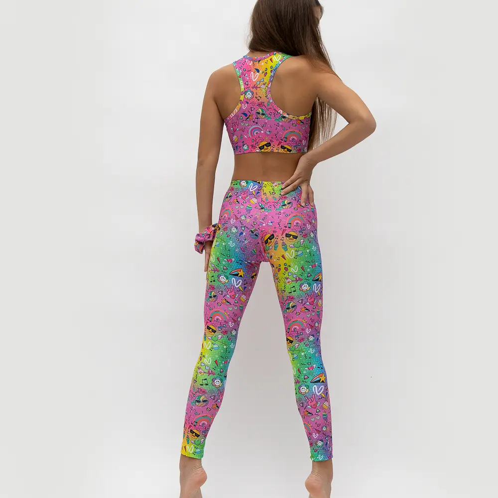 με λάστιχο στη μέση