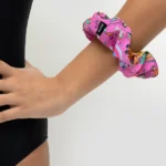 Κοκαλάκι για τα μαλλιά σε print RAINBOW. *Ανακυκλώσιμο υλικό