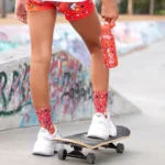 στεγνώνει γρηγορότερα από άλλα υφάσματα και διατηρεί το σώμα αξιόπιστα δροσερό και στεγνό. Άνετη εφαρμογή από μαλακό βαμβάκι* που απομακρύνει τον ιδρώτα και παρέχει τέλεια στήριξη κατά την διάρκεια της προπόνησης. Σημείωση: Το μοντέλο της φωτογραφίας φοράει παπούτσι νούμερο 37 και είναι Μέγεθος: S (33-37) *Βαμβάκι μαλακό στην υφή