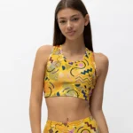 Τοπ με στρογγυλή λαιμόκοψη και αθλητική πλάτη