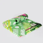 εκφράζει την εσωτερική ενέργεια και τη δύναμη της κίνησης. Η μεγάλη της διάσταση αγκαλιάζει το σώμα