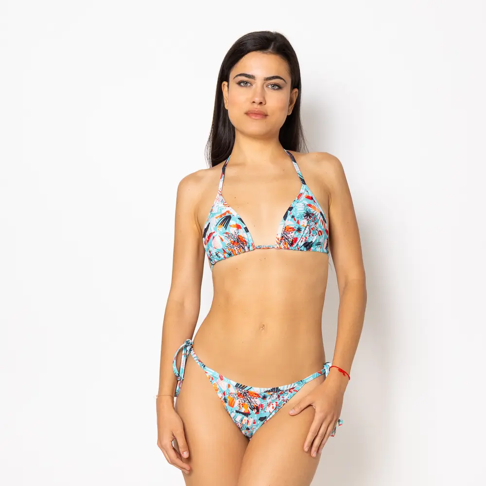 ενώ η άνετη επένδυση χαρίζει σιγουριά σε κάθε κίνηση. Το Soléa είναι ένα μοτίβο που χορεύει με τα χρώματα της ελευθερίας. Εμπνευσμένο από την εσωτερική ανάγκη για έκφραση και σύνδεση