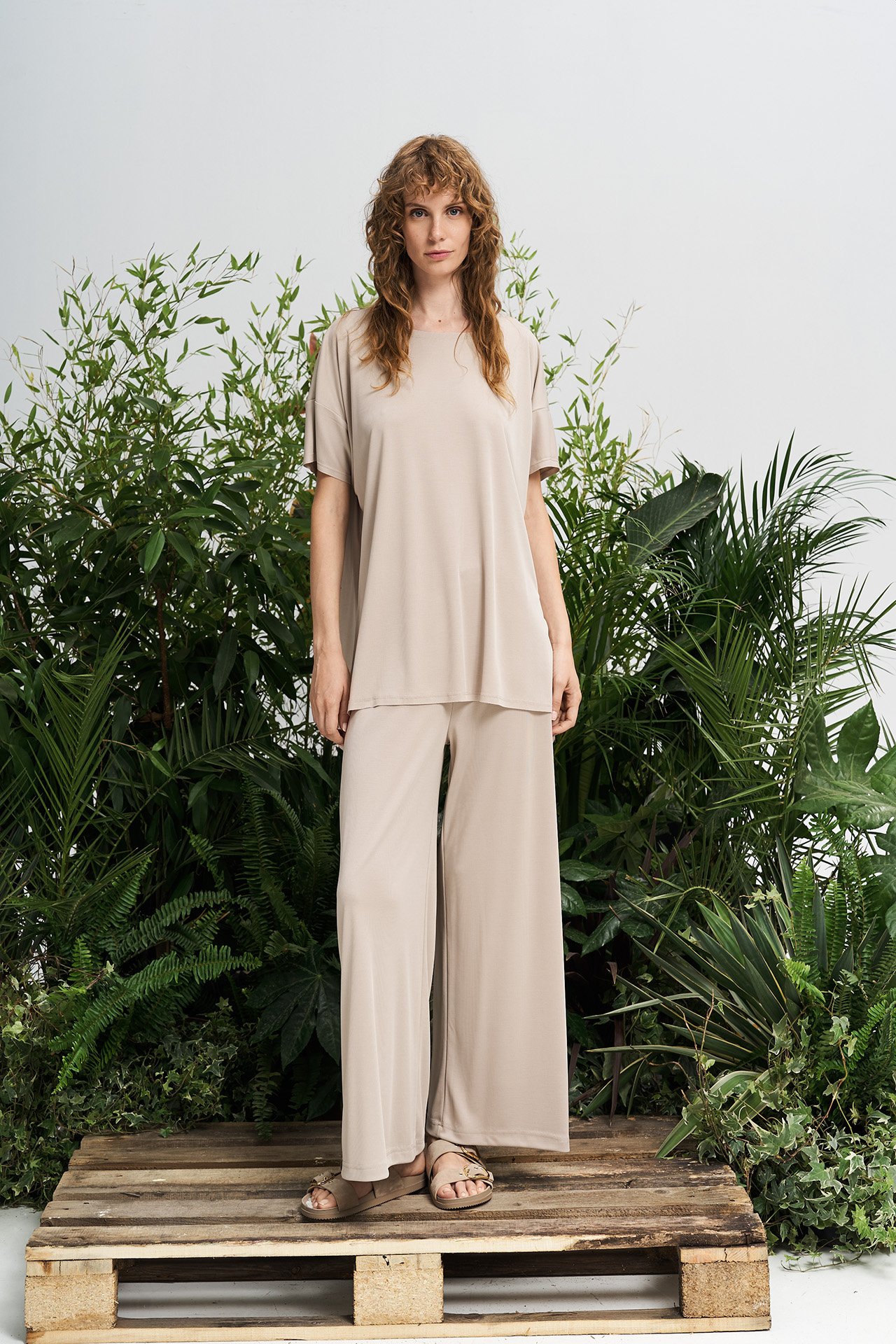 RENATA ΠΑΝΤΕΛΟΝΙ