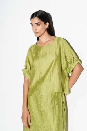 ILONA ΜΠΛΟΥΖΑ