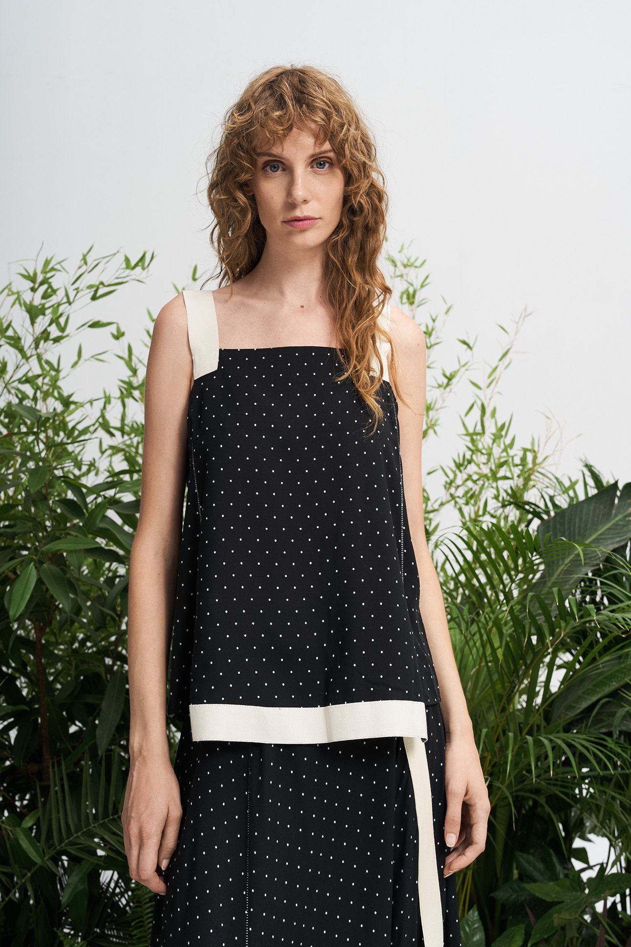 DORIA ΜΠΛΟΥΖΑ