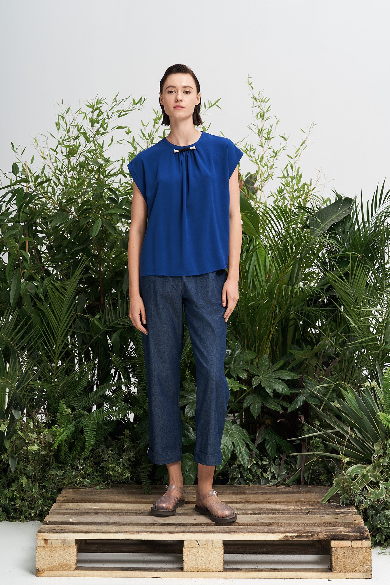 THEA ΠΑΝΤΕΛΟΝΙ