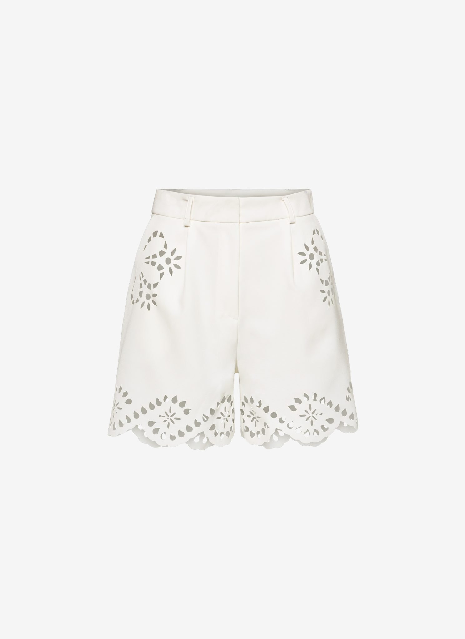 Pleated Shorts in White